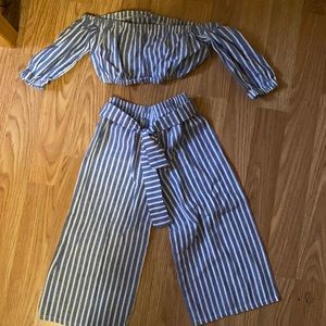 Two piece striped outfit-wide leg capri / crop